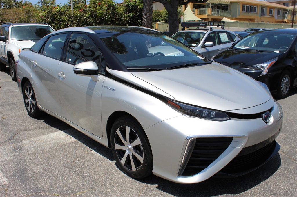 Toyota mirai 2017